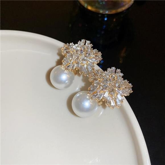 Gold Pearl & Rhinestone Drop Earrings | Vintage Victorian Style - Picture 4 of 5